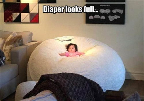 Meme Diaper looks full