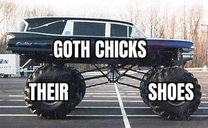 Meme Goth chicks - Their shoes